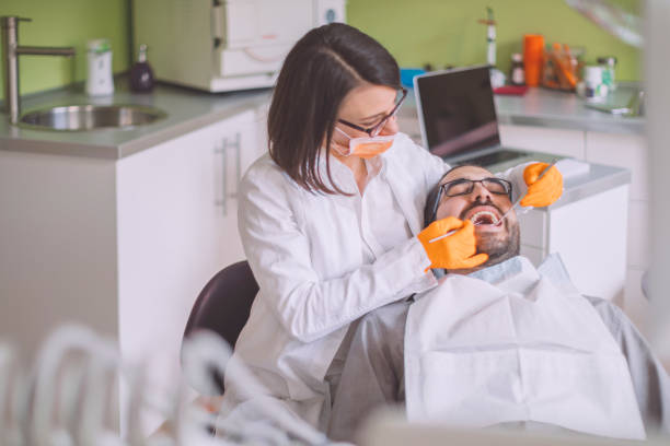 Best Emergency Tooth Extraction  in Taft, CA
